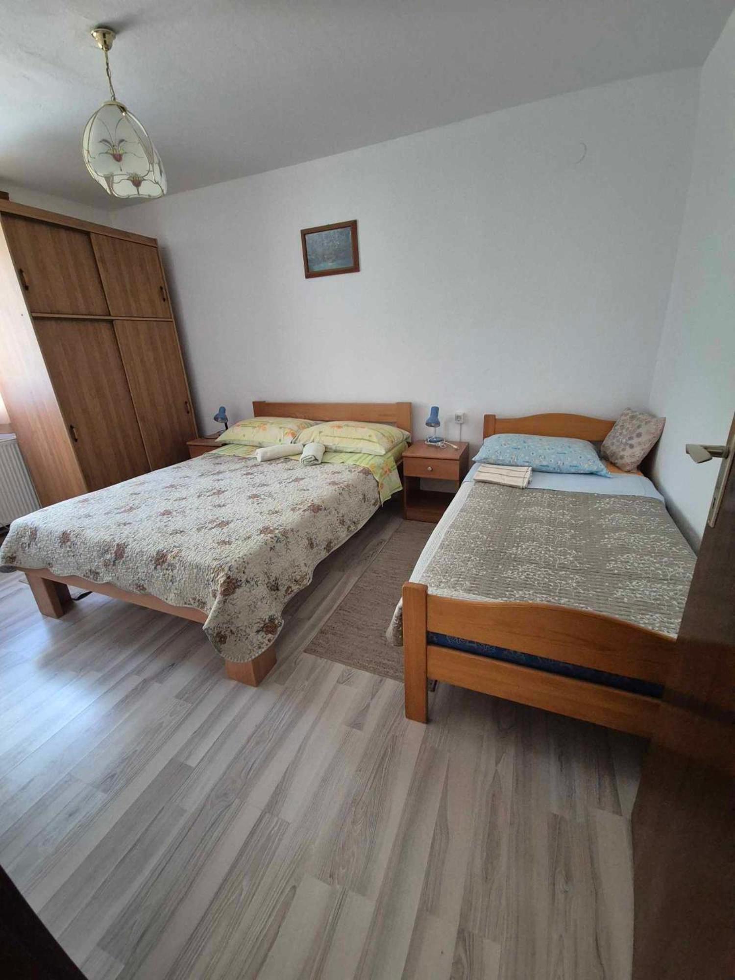 Guesthouse Milka Poljanak Ngoại thất bức ảnh